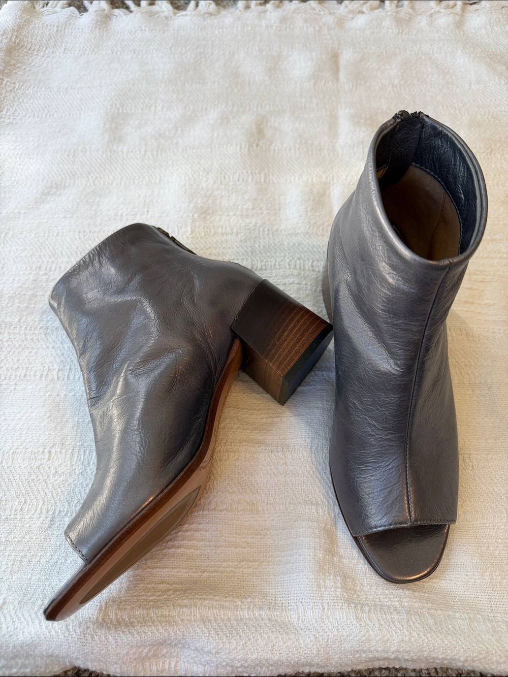 Alberto Fermani Gray/purple Leather Peep-Toe Block Heel Boots, Size 37, NEW